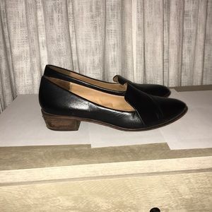Kelsi Dagger black leather flats